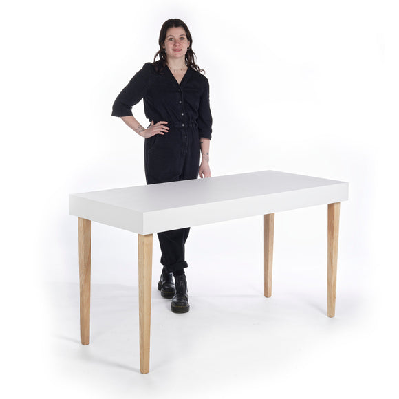 WHITE DISPLAY TABLE WITH WOODEN LEGS
