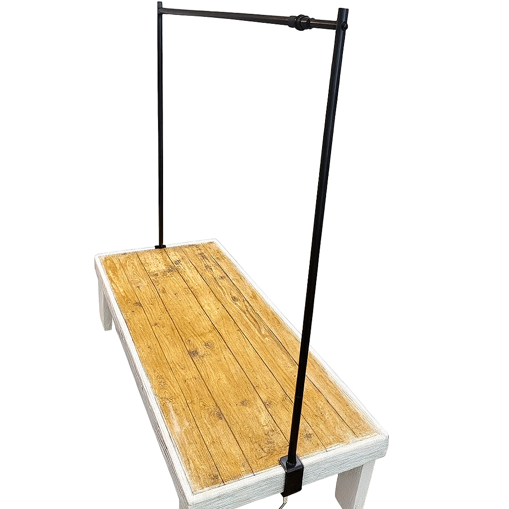 DISPLAY FRAMES FOR TABLES