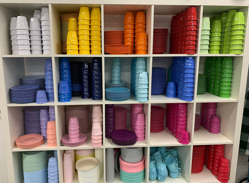 MELAMINE PLATES & CUPS - PER SET