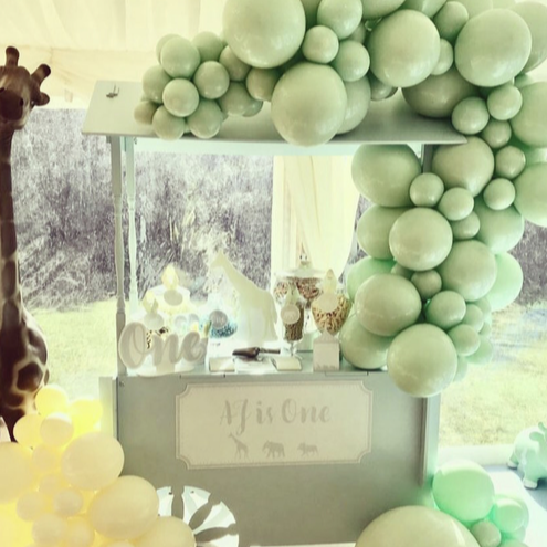 DECORATED SWEET CART WITH SWEETS, GRAPHICS, PROPS & BALLOON SWOOSH