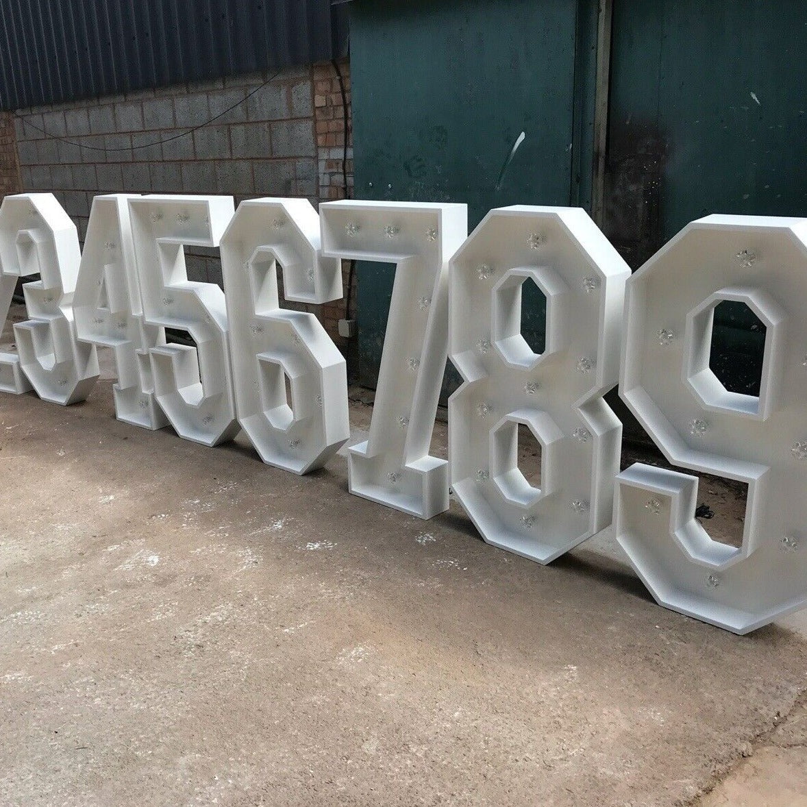 LIGHT UP NUMBER - 9