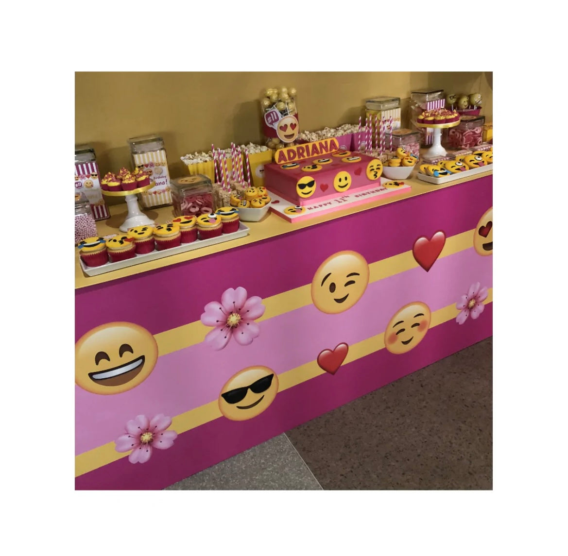 2M BESPOKE TABLE GRAPHICS