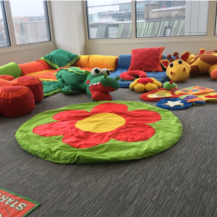 SELECTION OF WESCO NURSERY MATS AND CUSHIONS