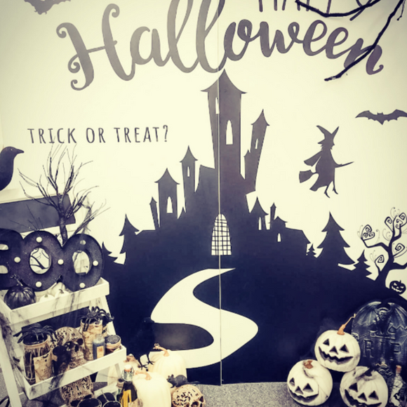 HALLOWEEN BACKDROP AND PROPS