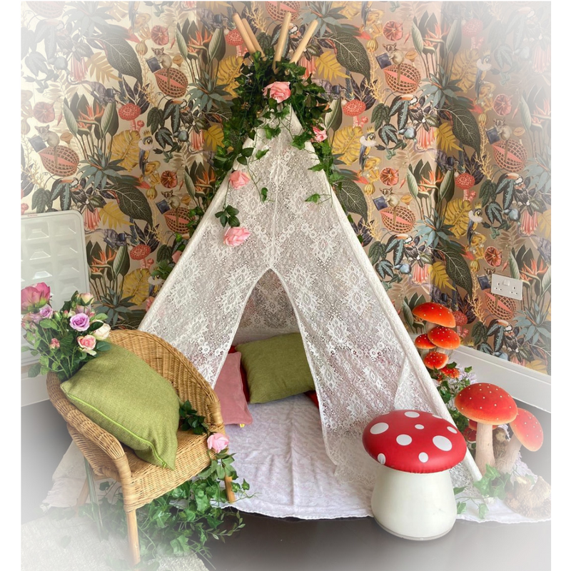 LACE TEEPEE