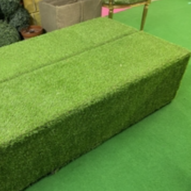 GRASS BENCH SEATING