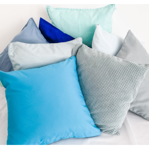 BLUE/GREY CUSHIONS
