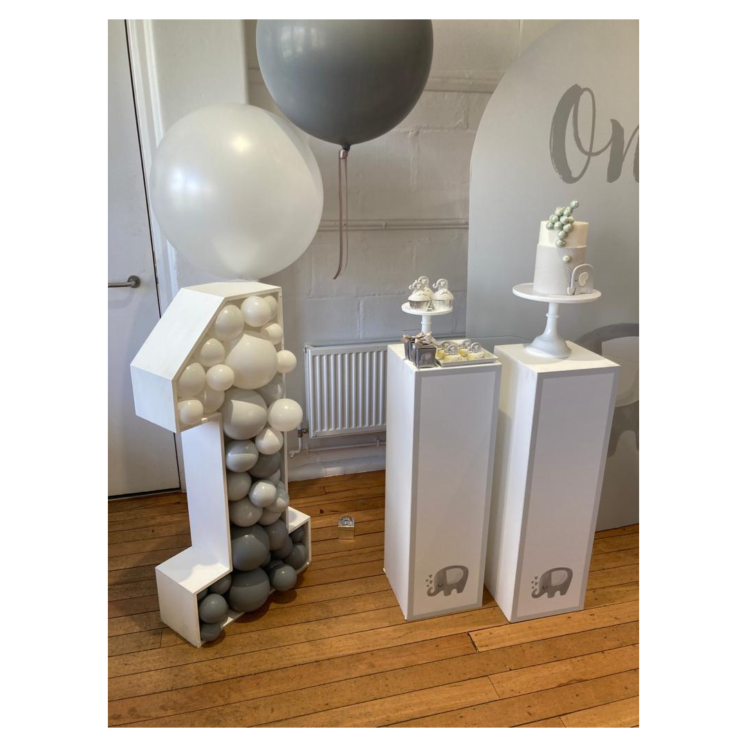 WHITE PLINTHS - SET OF 3